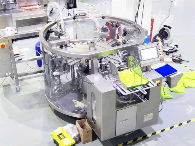 ����ʽҺ���װ��